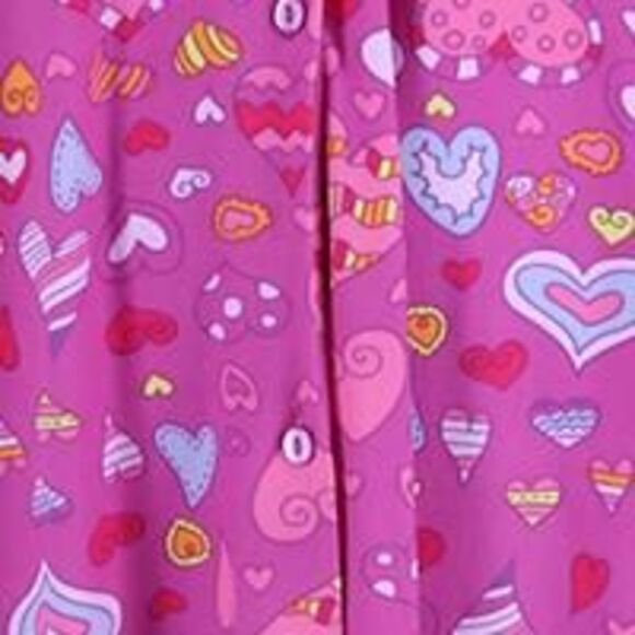 Elegant Emily Women's Pink Hearts Short Sleeve Button Down Duster - Picture 3 of 4